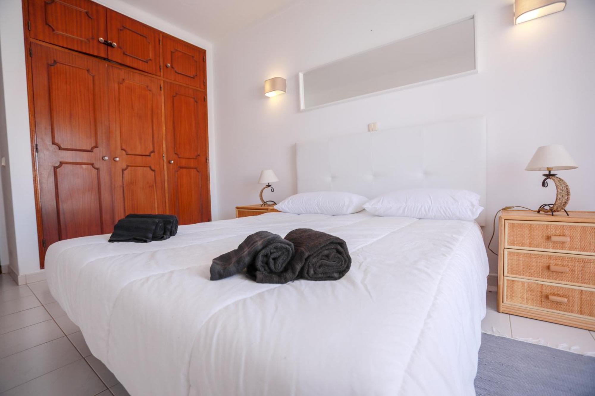 Travellers Guesthouse ラゴス エクステリア 写真