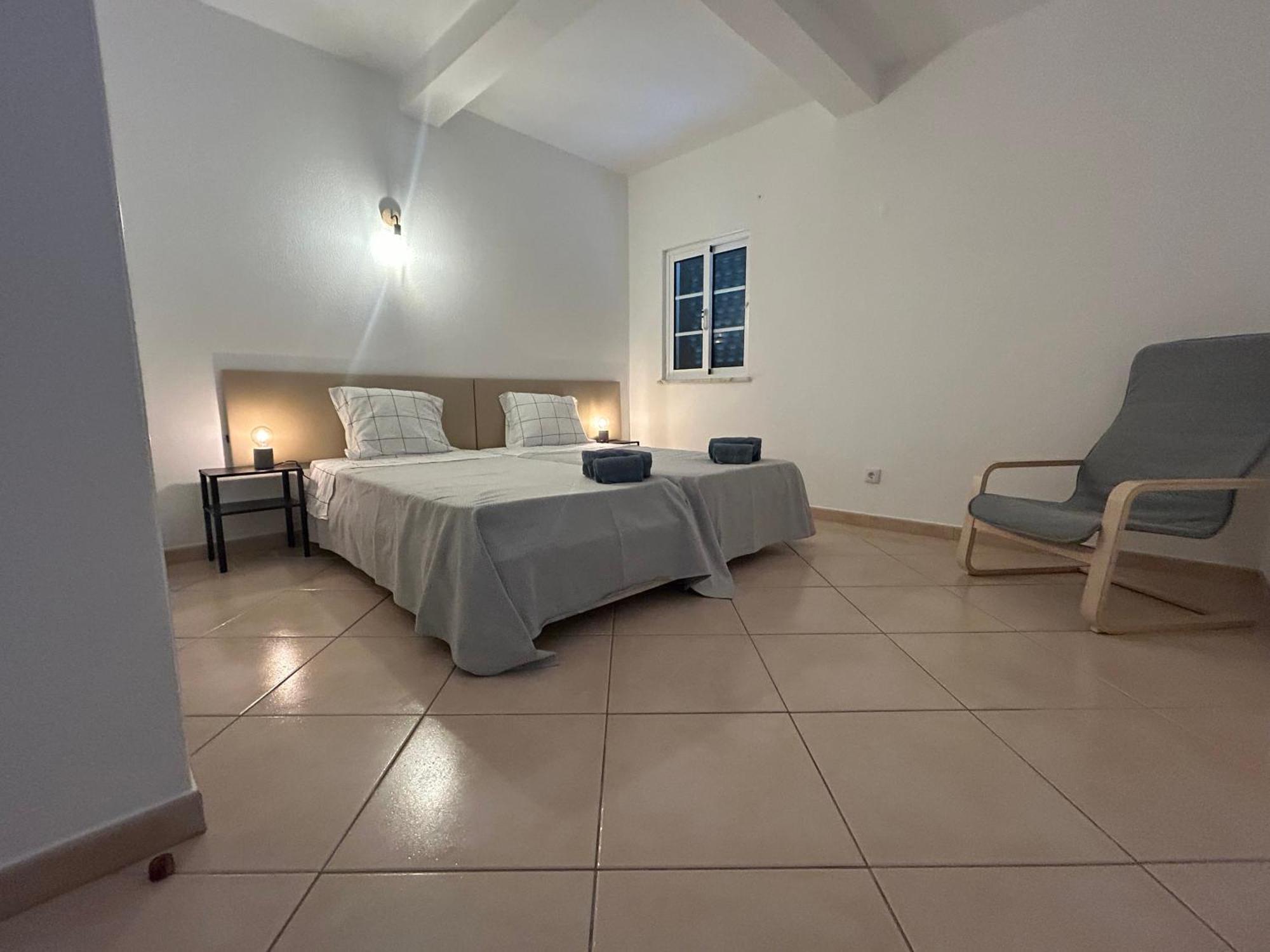 Travellers Guesthouse ラゴス エクステリア 写真
