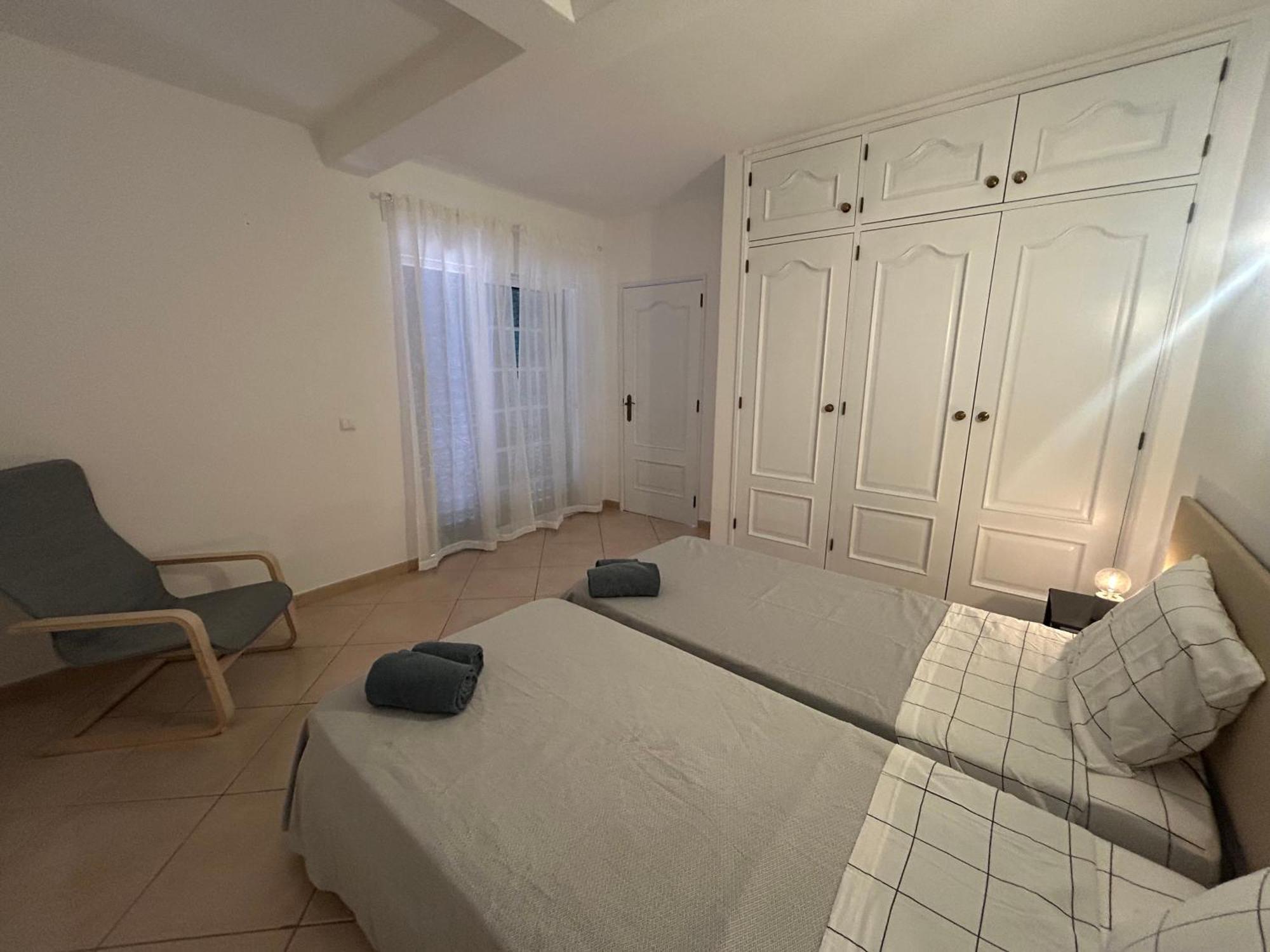 Travellers Guesthouse ラゴス エクステリア 写真
